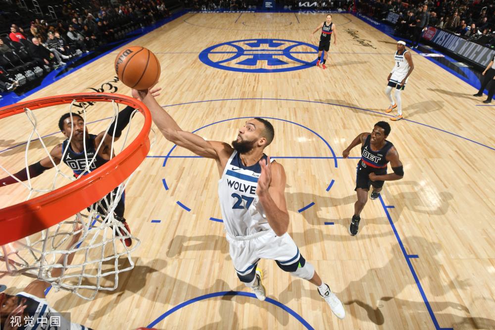 艾顿因在个 艾顿因在个