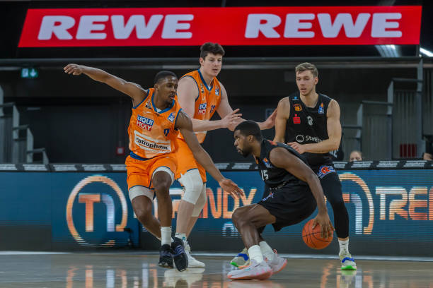 无缘四强 无缘四强