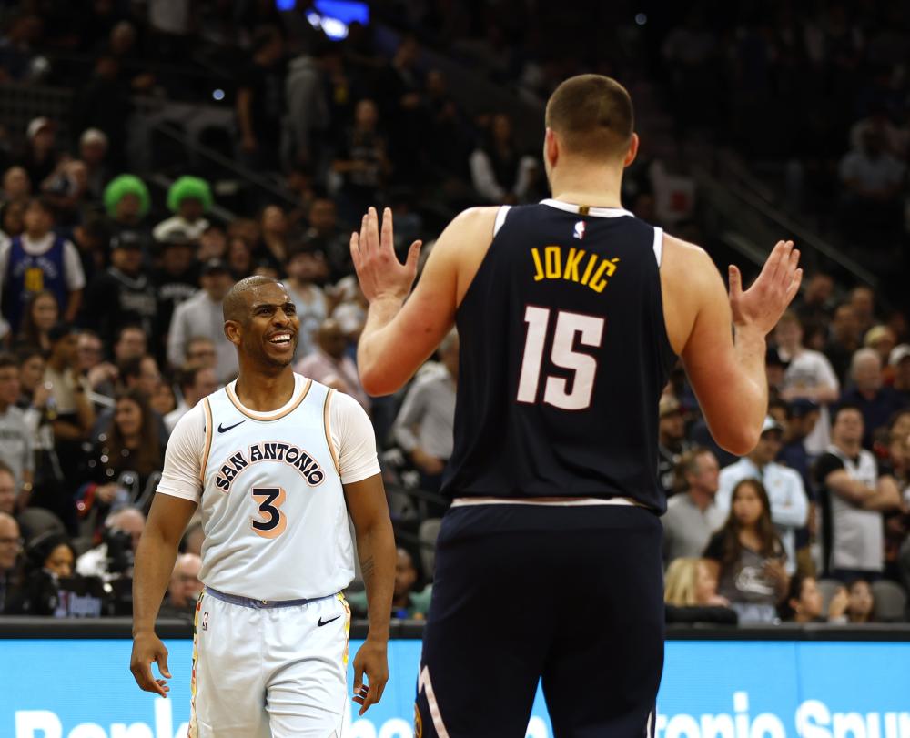 的两个月中 的两个月中